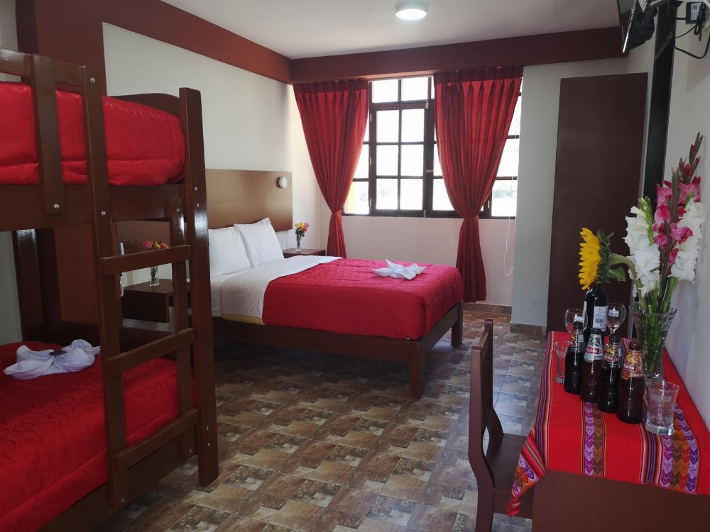 Los Wayruros de Anita Ollantaytambo